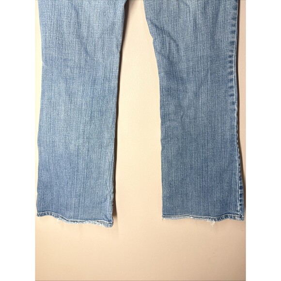 Vtg Candie's Jeans Women's Blue Medium Wash Low Rise Flare Jeans 29” Waist - Picture 9 of 11